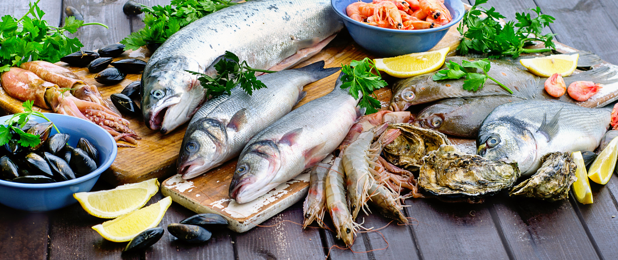 Fish product. Рыба и морепродукты. Свежая рыба. Рыба и рыбные продукты. Рыба в ассортименте.